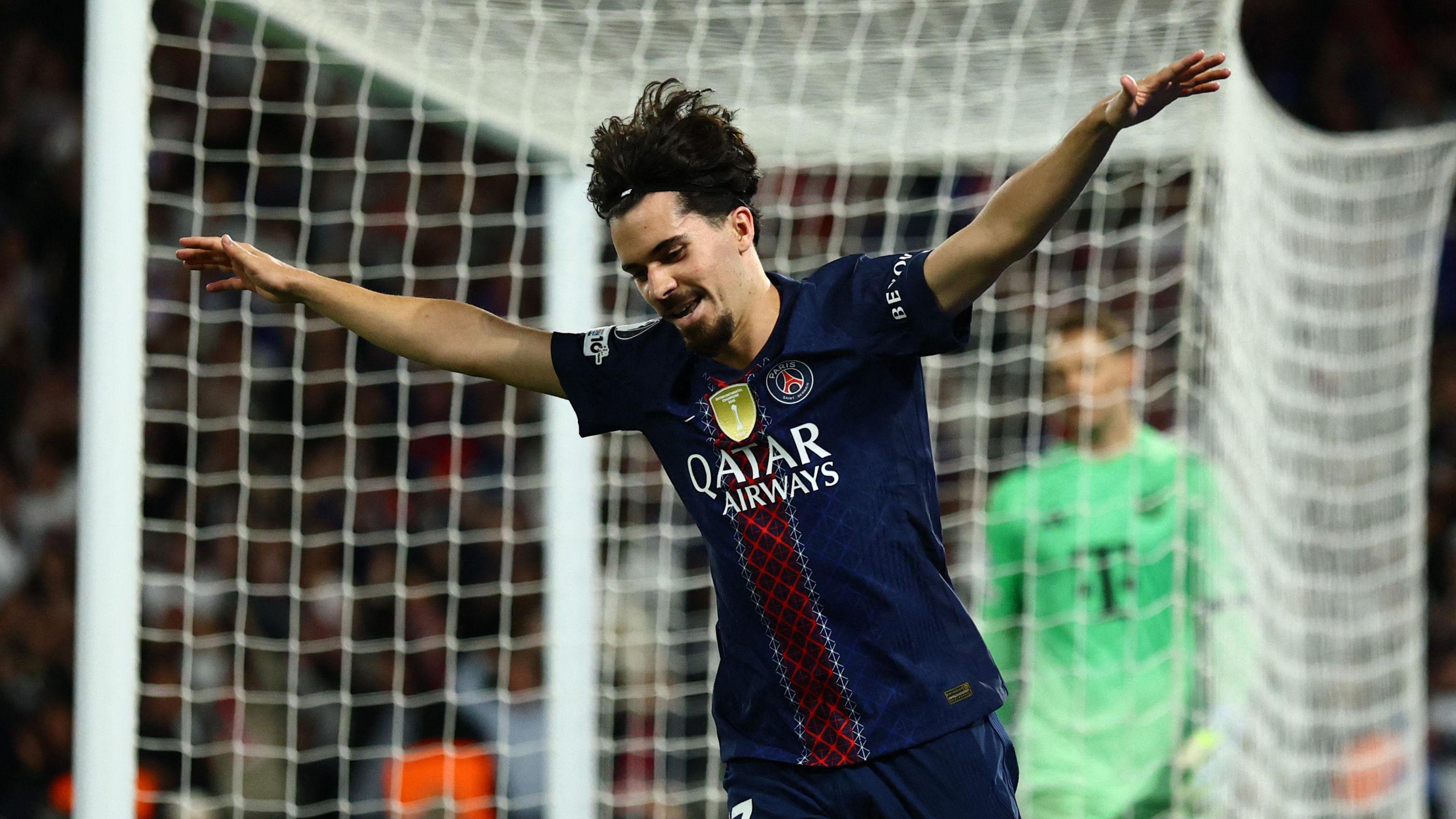 Žoao Neves, igrač Pari Sen Žermena