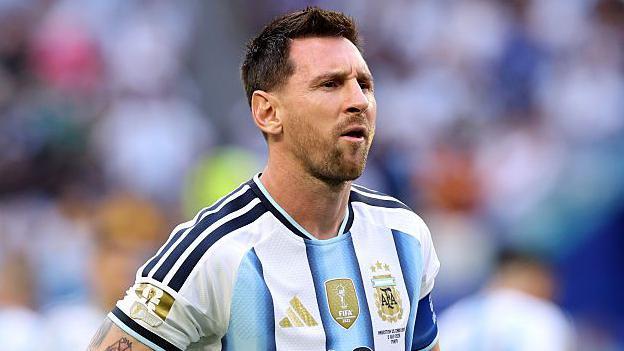 Messi in Argentina side against Cape Verde in World Cup last 32
