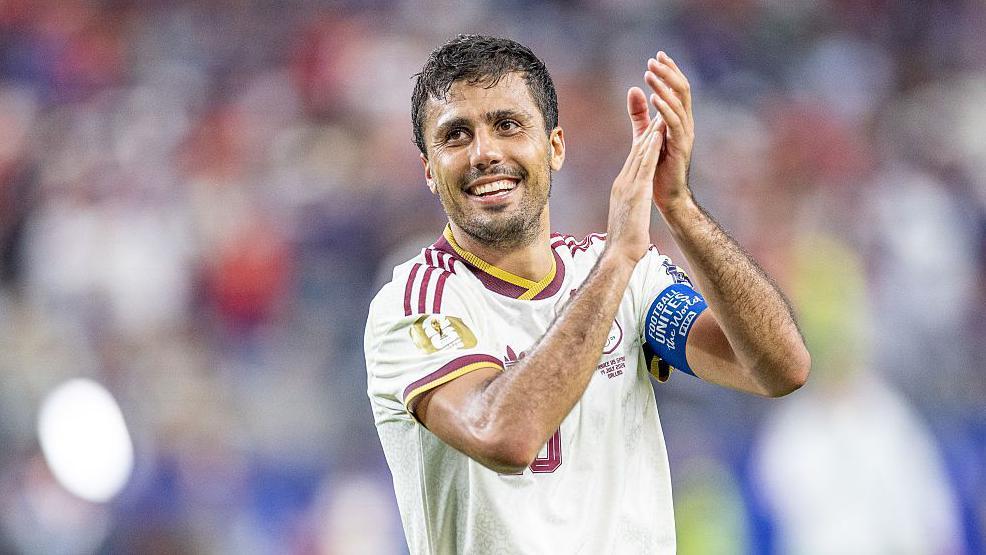Rodri celebra el pase a la final tras derrotar 0-2 a Francia en semifinales.