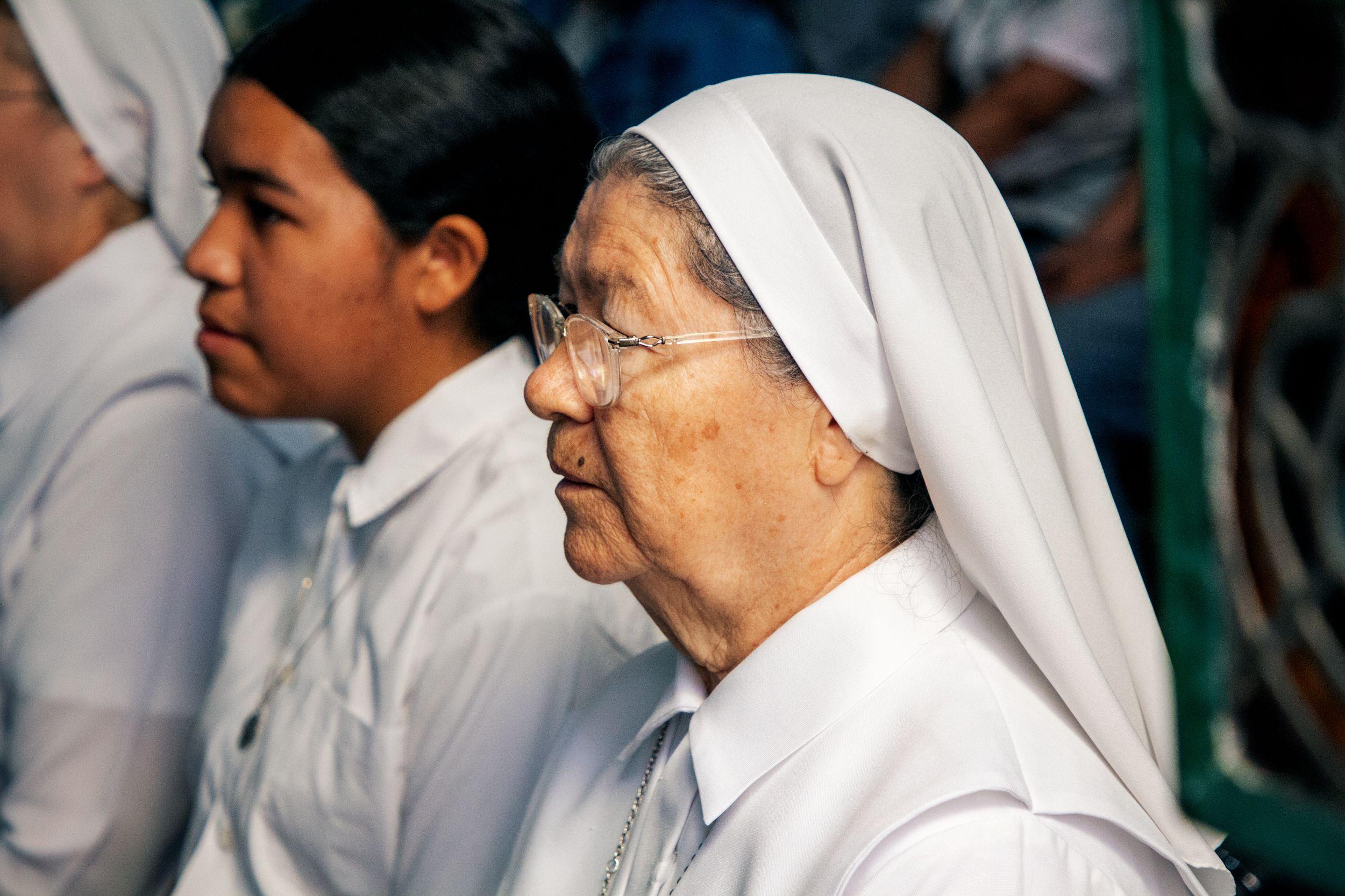 Monjas de las Siervas de Jesús.