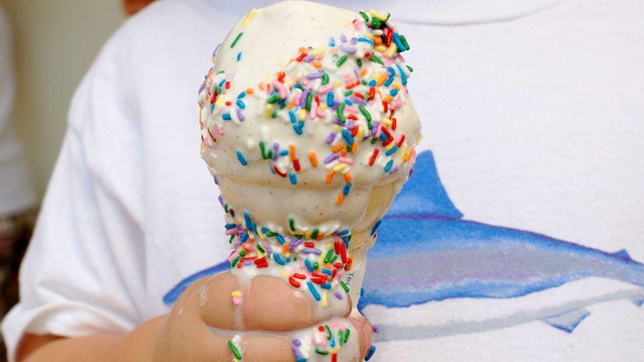 helado derritiéndose