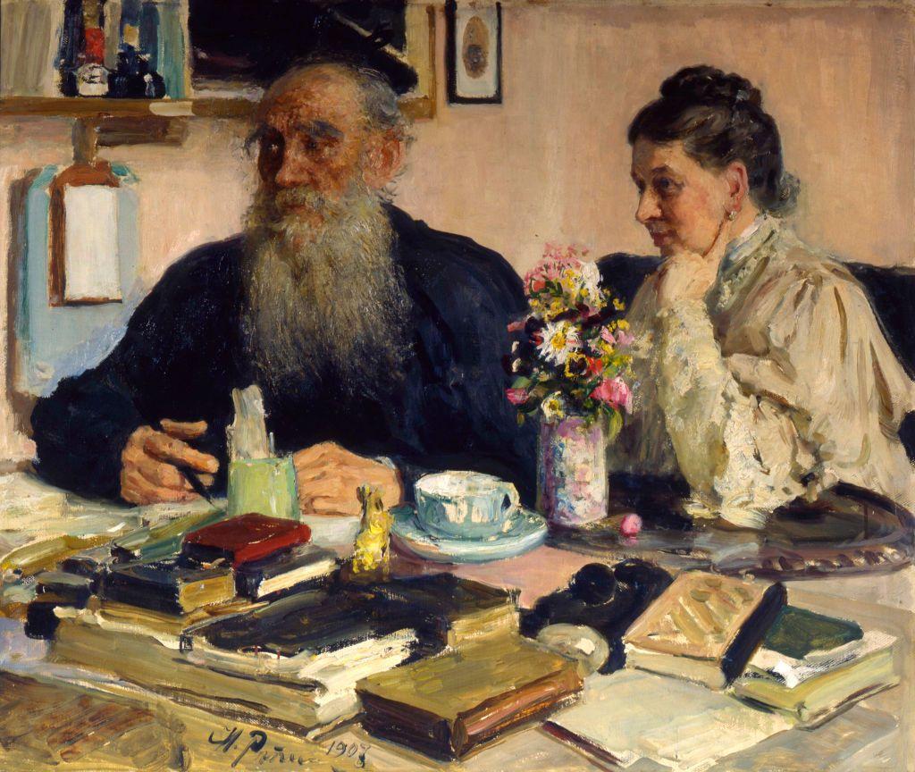 «El autor León Tolstói con su esposa en Yásnaya Poliana», 1907. Tolstói (1828-1910) se casó con Sofía Andréievna Behrs (1844-1919) en 1862. Su hogar residía en Yásnaya Poliana, cerca de Tula, Rusia.