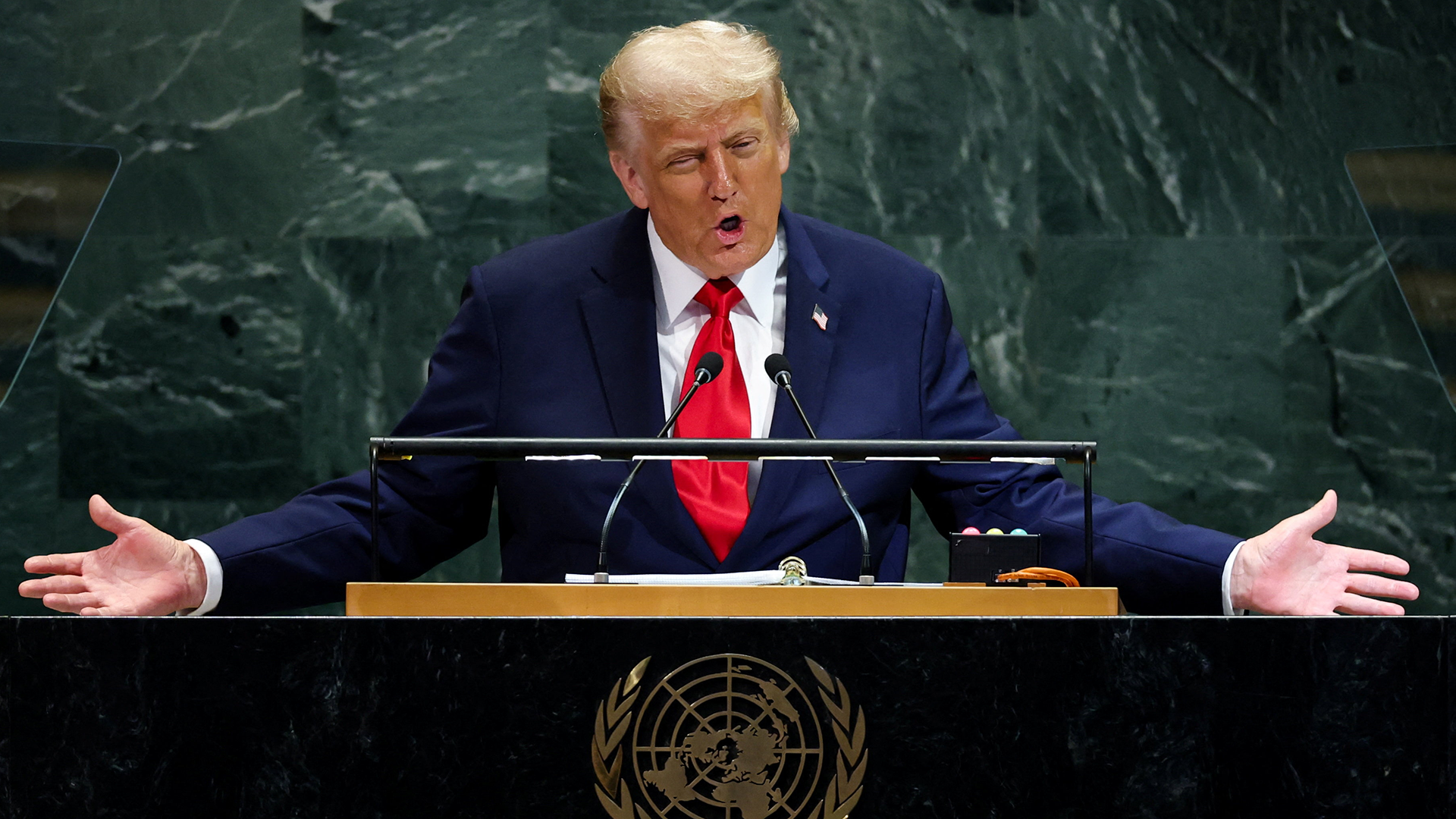 Trump takes aim at other countries' border and climate policies in wide-ranging UN speech