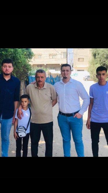 الناجي الوحيد من هذه العائلة هو الطفل محمود عبد الرحمن خليل ماضي، يبلغ من  العمر 11 عاماً