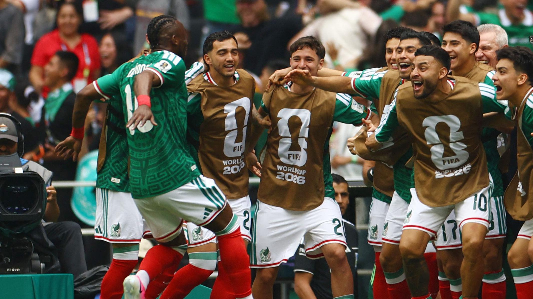 Co-hosts Mexico take early lead against South Africa in World Cup opener