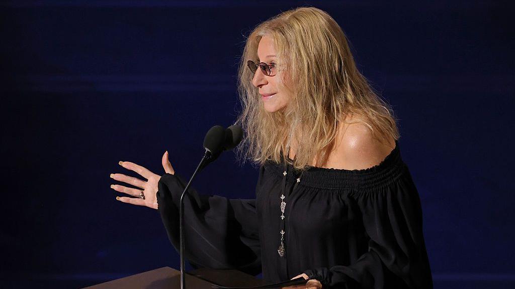 Barbara Streisand makes surprise Oscar appearance as Sinners and Frankenstein grab wins