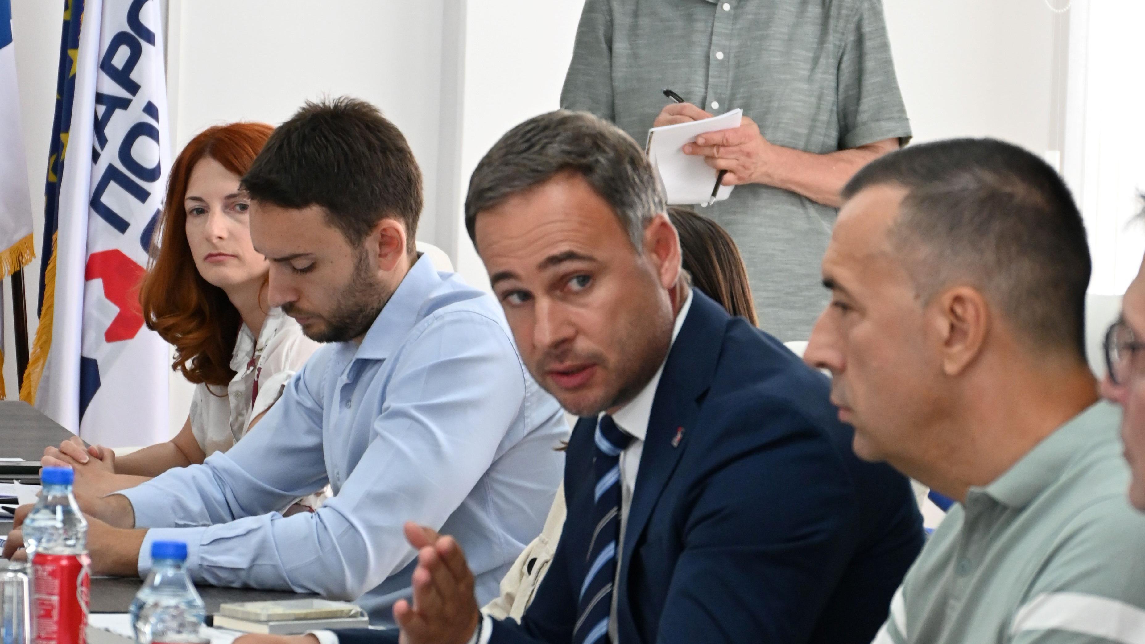 Miroslav Aleksić