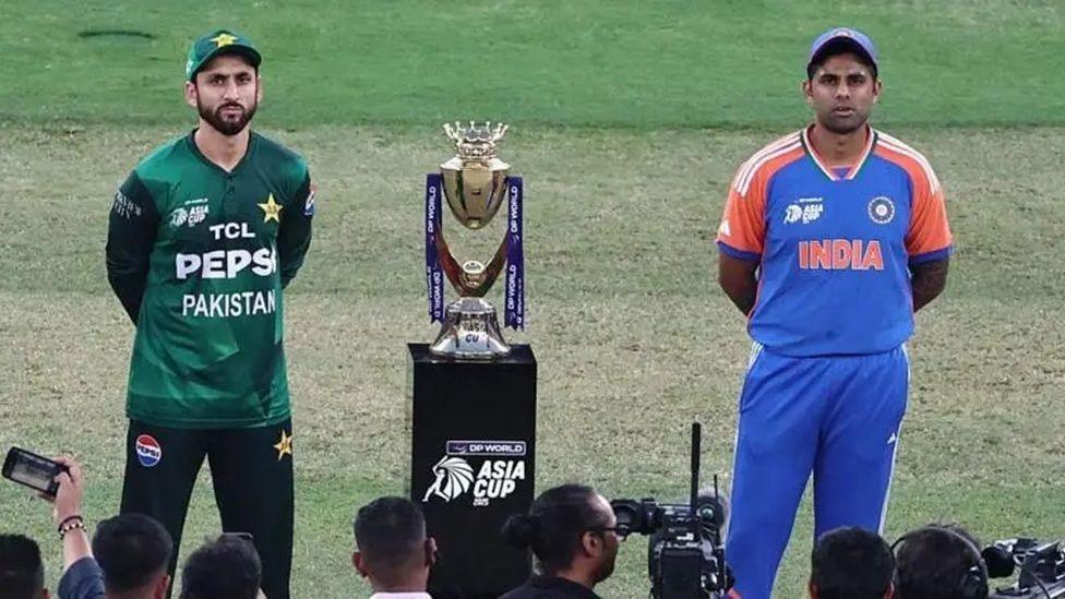 Pakistan, India