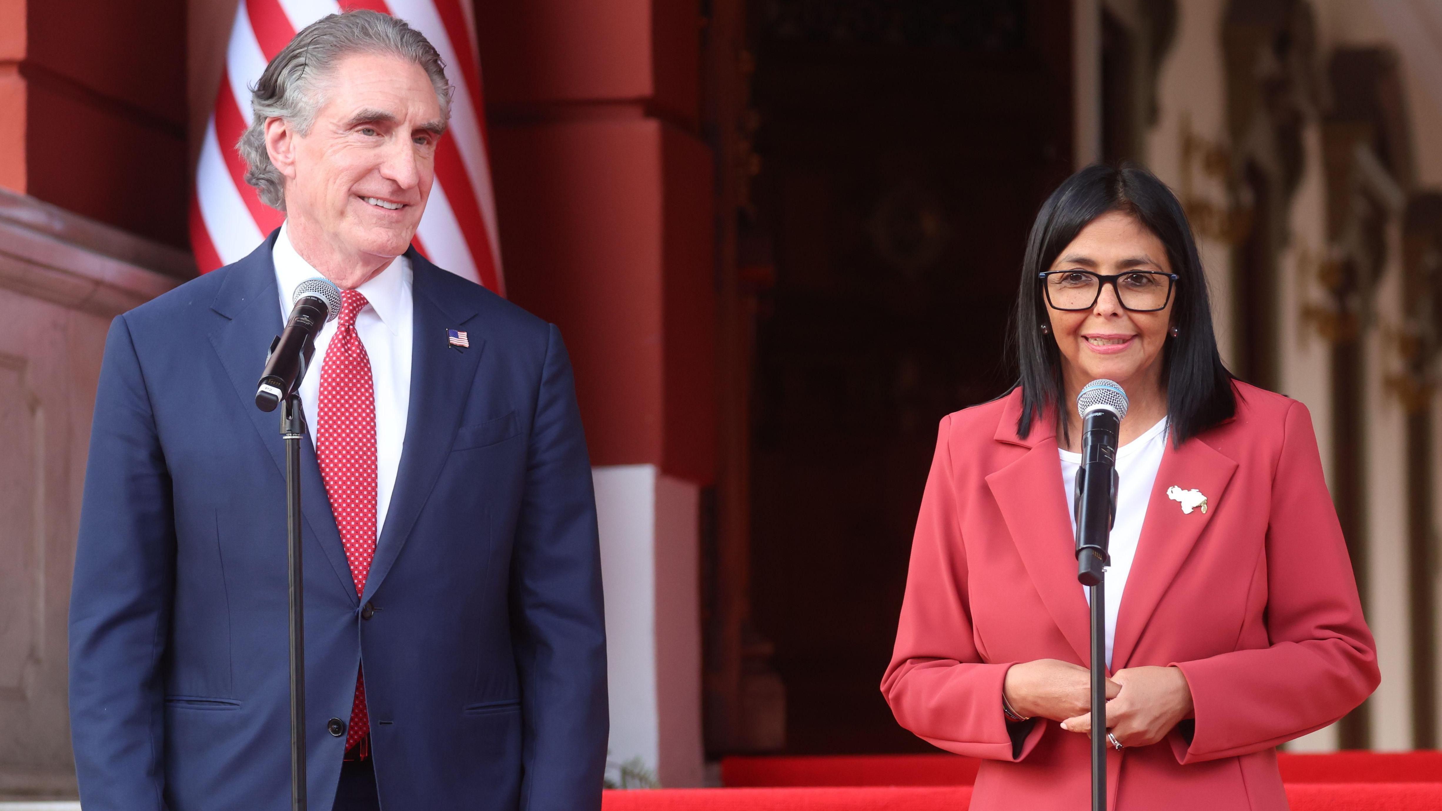 Venezuela and US to work together on mining developments, Rodríguez says