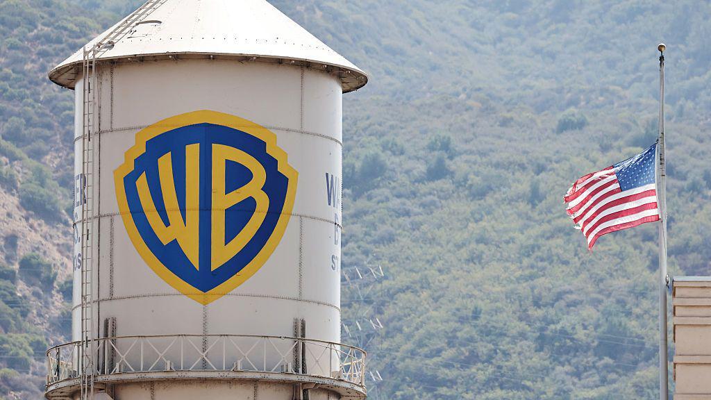 Warner Bros shareholders approve Paramounts $111bn takeover