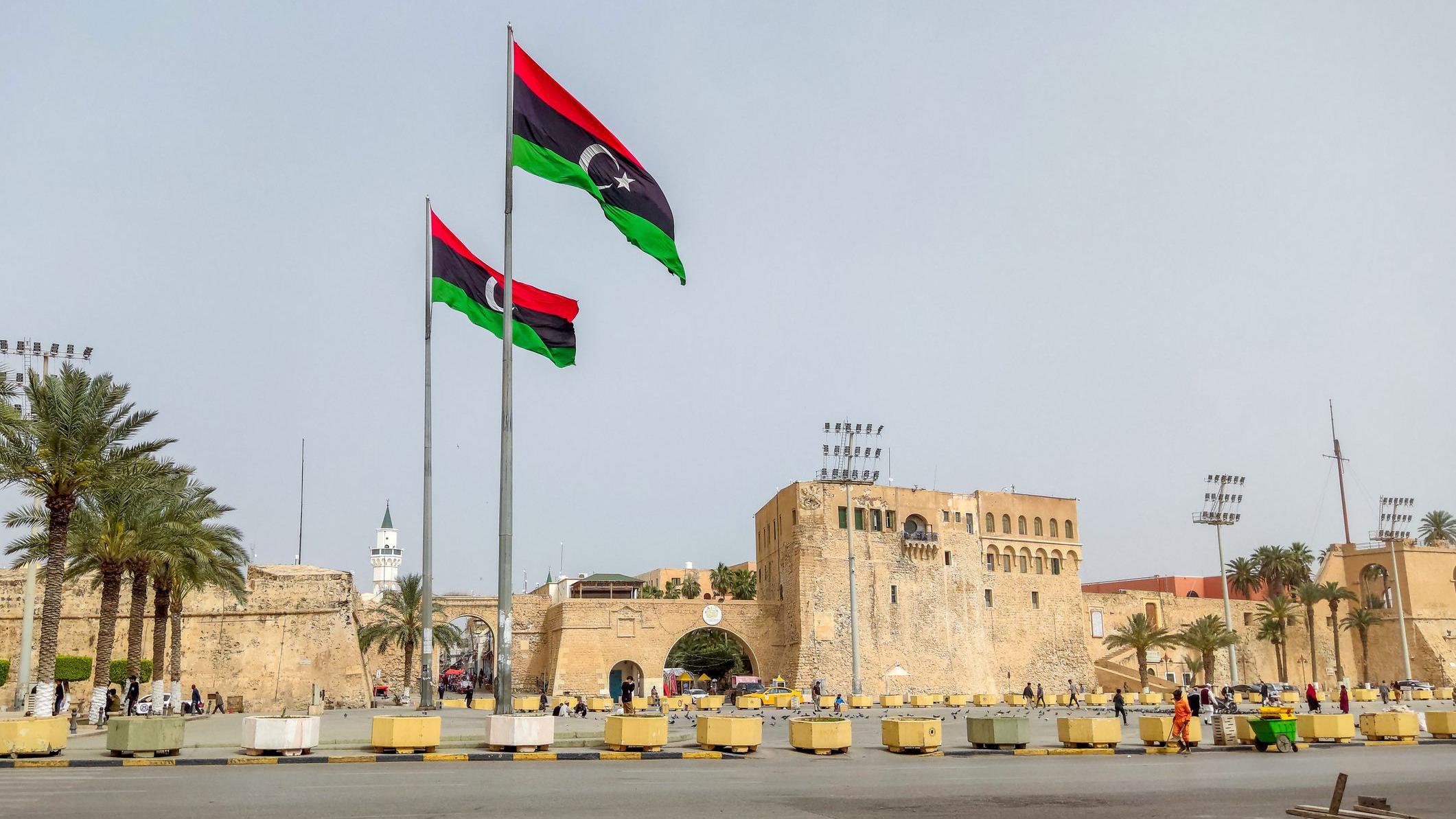 ليبيا توحّد ميزانيتها: هل يبدأ الاستقرار من بوابة المال؟