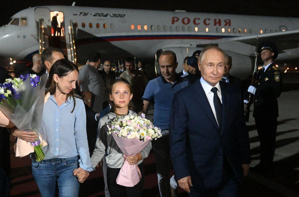 Anna Valerevna Dultseva, su hija y Vladimir Putin