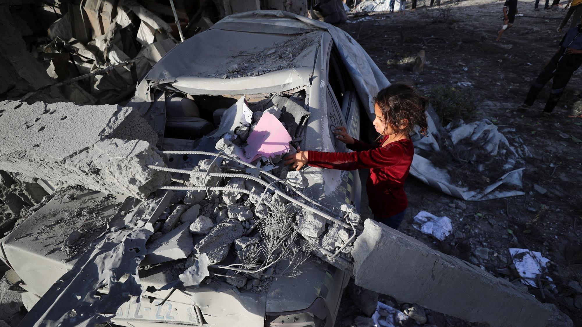 Israeli strikes in northern Gaza kill at least 48, hospital says