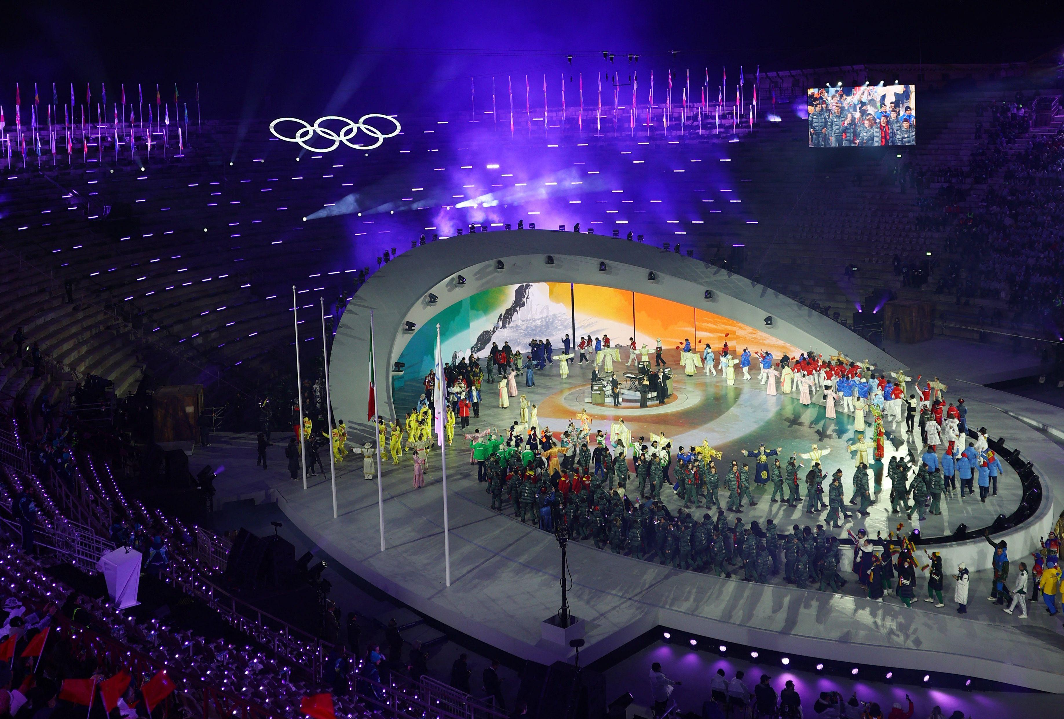 Defile sportista u areni u Veroni