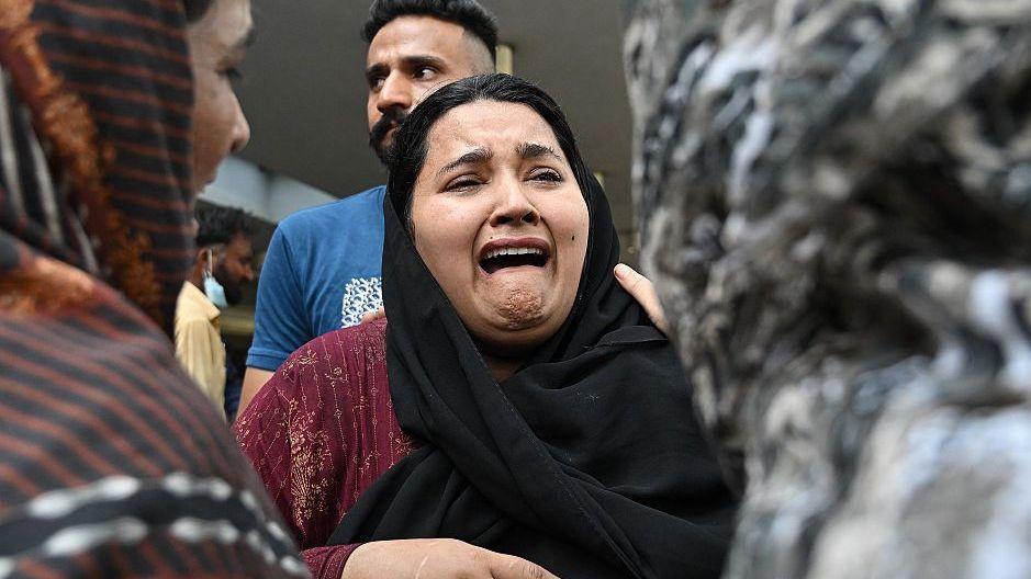 At least 14 newborn babies killed after fire breaks out in Pakistan hospital