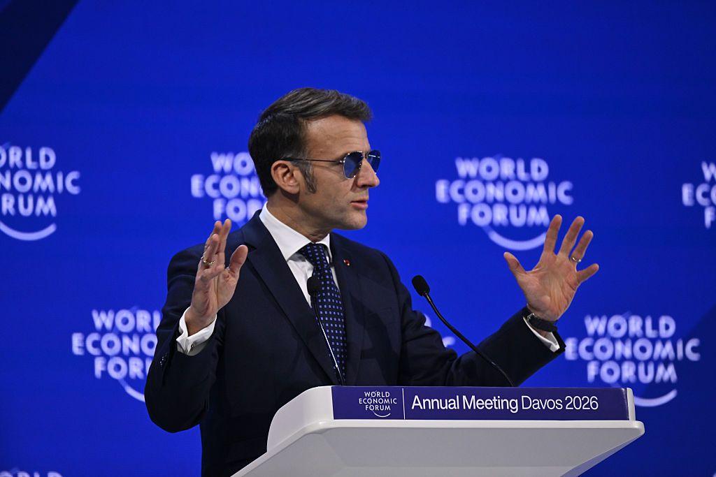 Emmanuel Macron da un discurso en el Foro Económico Mundial de Davos