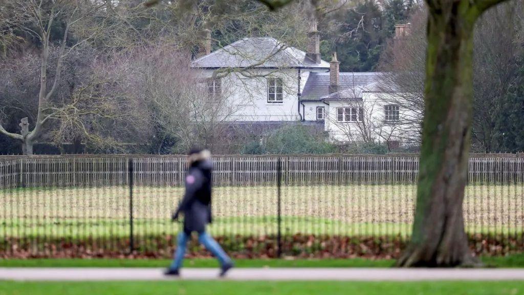 منزل فروغمور