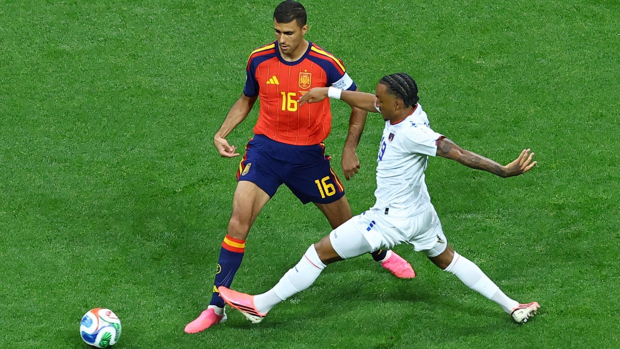 World Cup: Lamine Yamal on bench as Spain face debutants Cape Verde