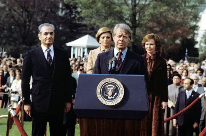 جمی کارٹر نے سنہ 1977 میں شاہ ایران کا وائٹ ہاؤس میں استقبال کیا
