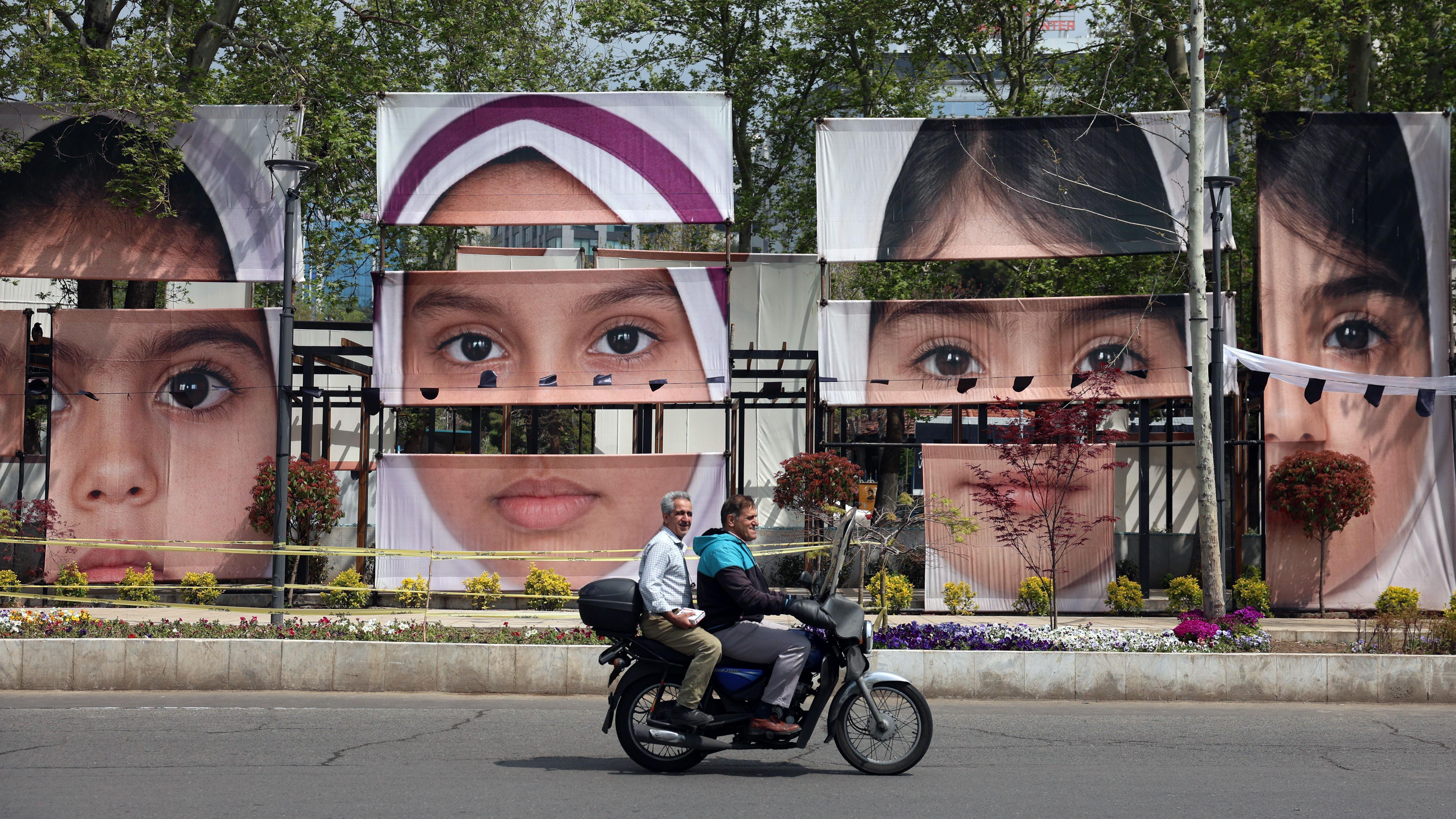 Slike devojčica ubijenih u američkom napadu na Teheran