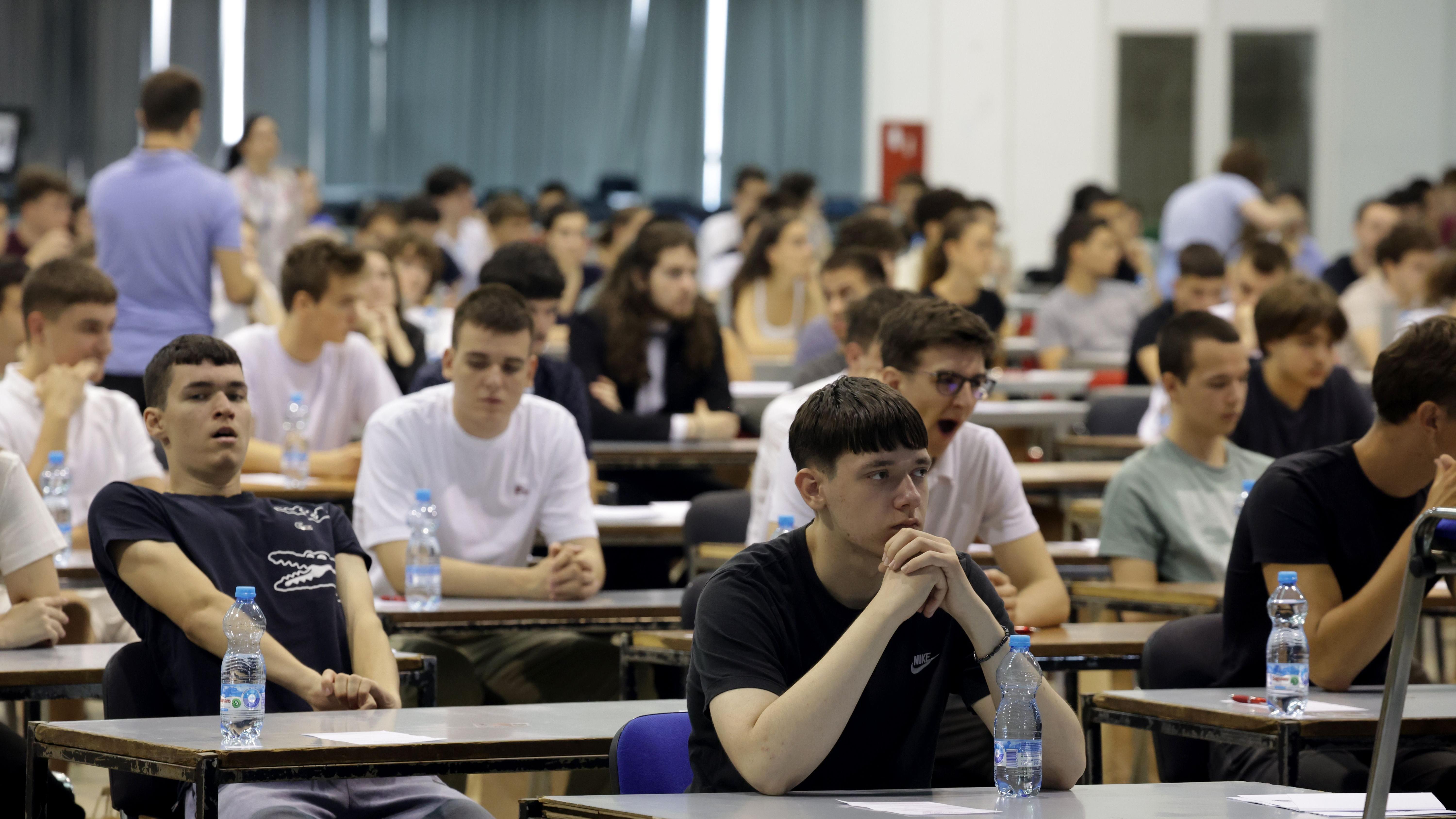 'Ne pristajemo na nepoštovanje': Šta generacija Z želi od posla, a šta nudi poslodavcima 4 Prijemni ispit