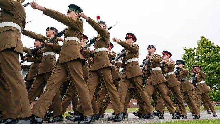 مجندودن بريطانيون 