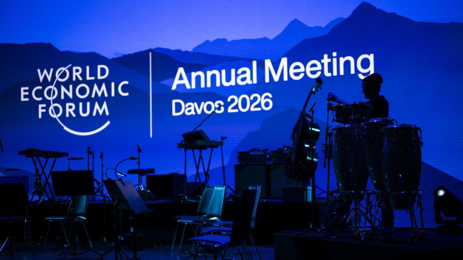Palco do F&oacute;rum Econ&ocirc;mico Mundial em Davos