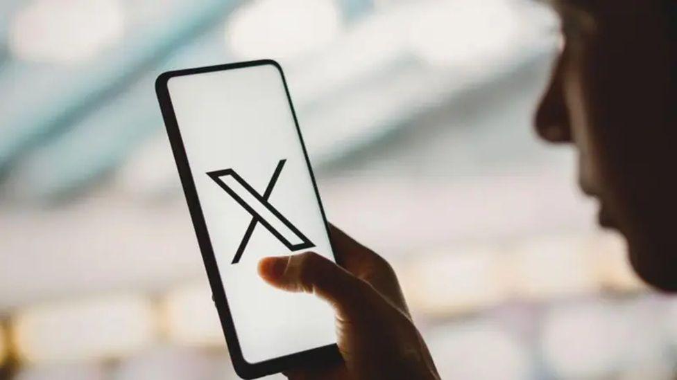 سوشل میڈیا، ایکس