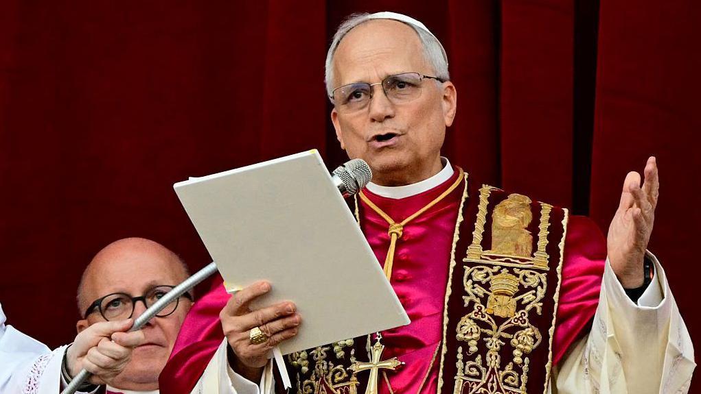 El papa León XIV en su primer discurso