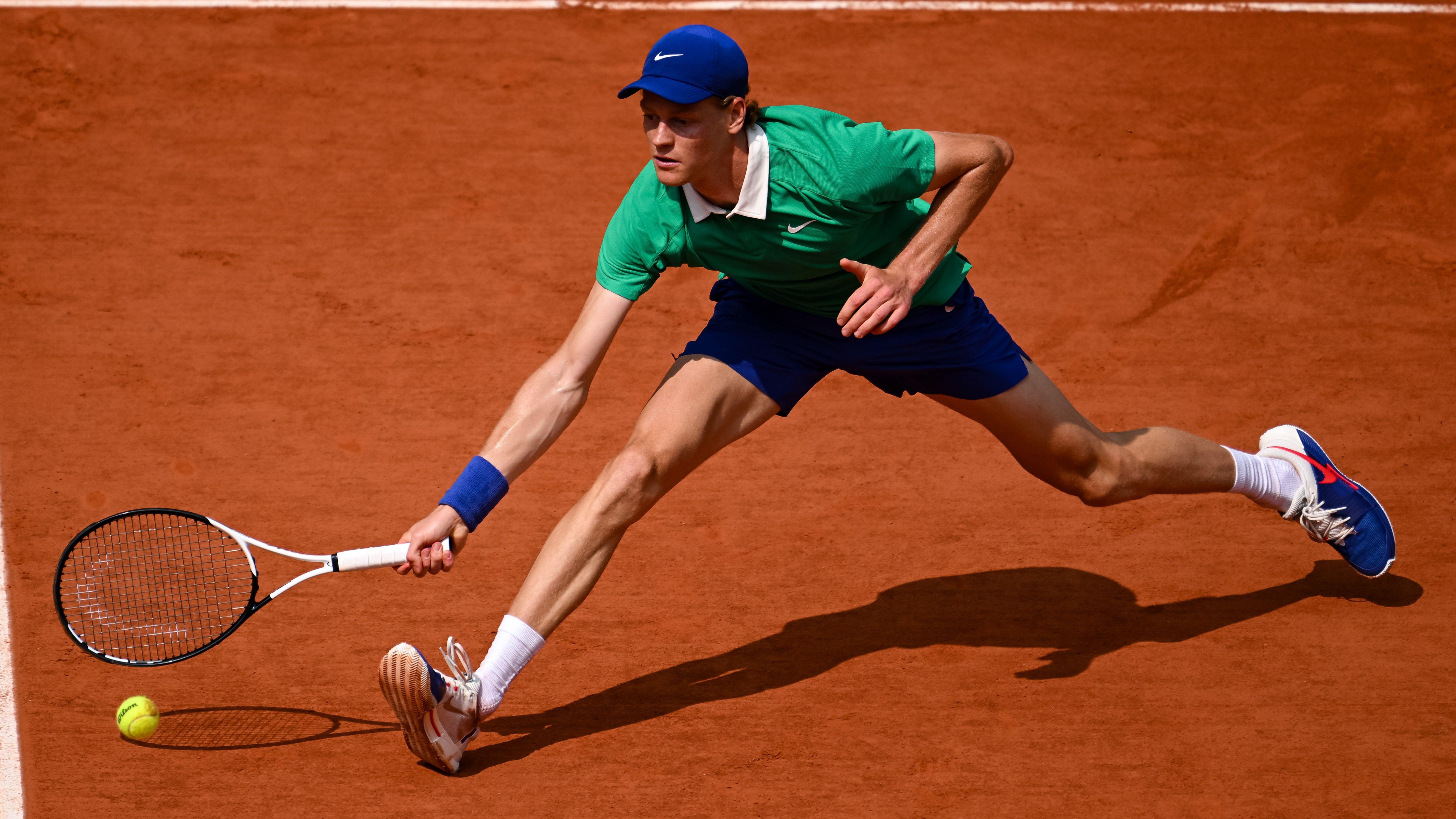 French Open final: Sinner serving for two-set lead over Alcaraz - radio & text