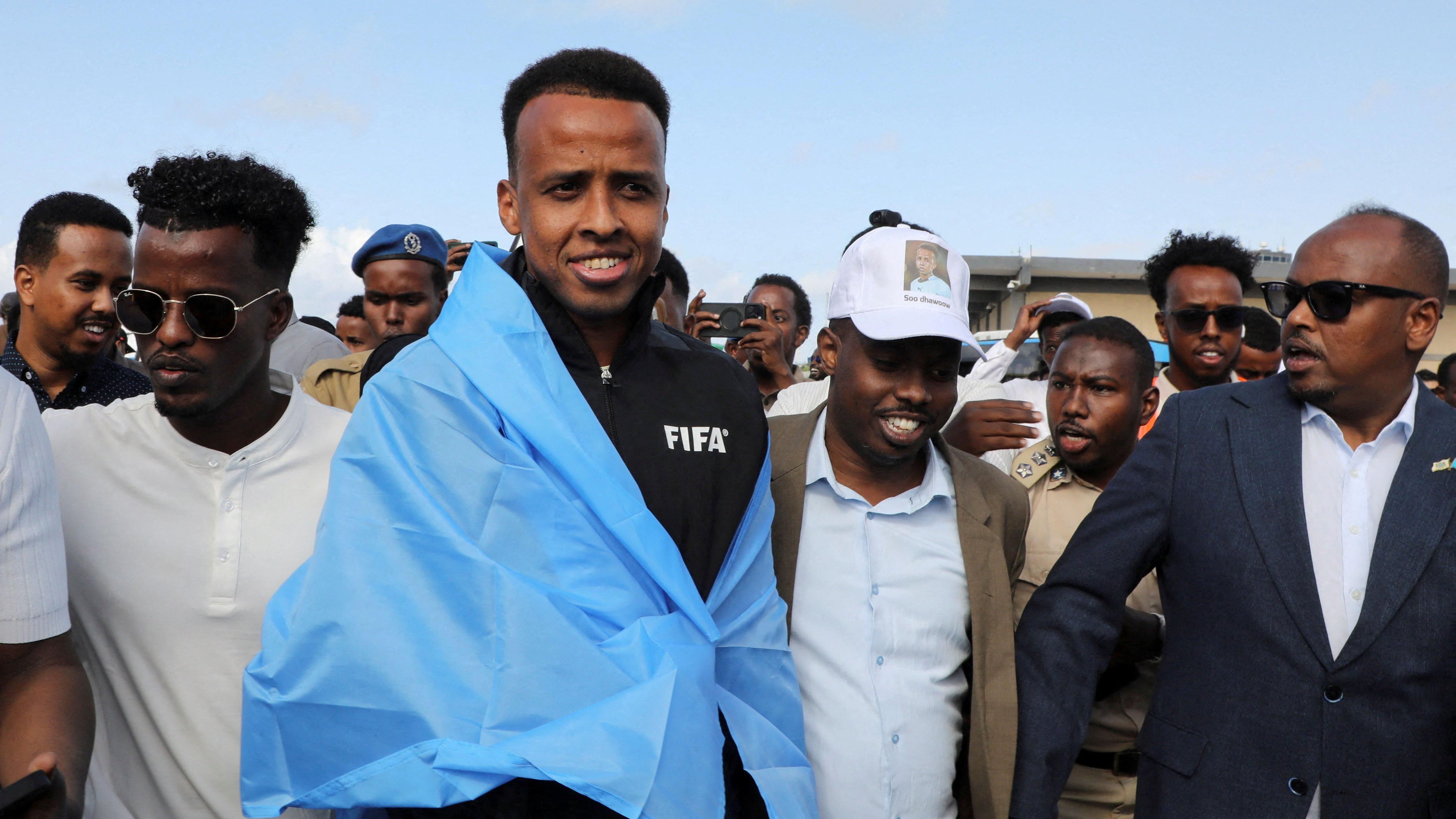 Banned referee Artan arrives home in Somalia