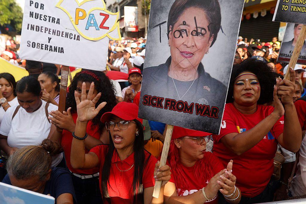 Protesta en Venezuela en contra del gobierno de Trinidad y Tobago.