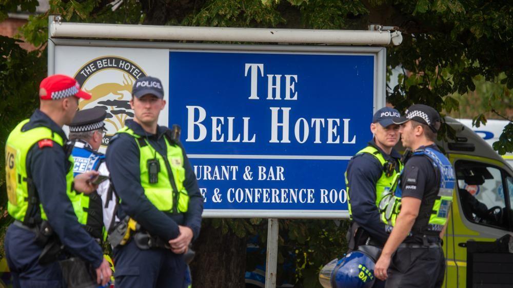 Asylum seekers can stay at hotel in Epping after government wins appeal