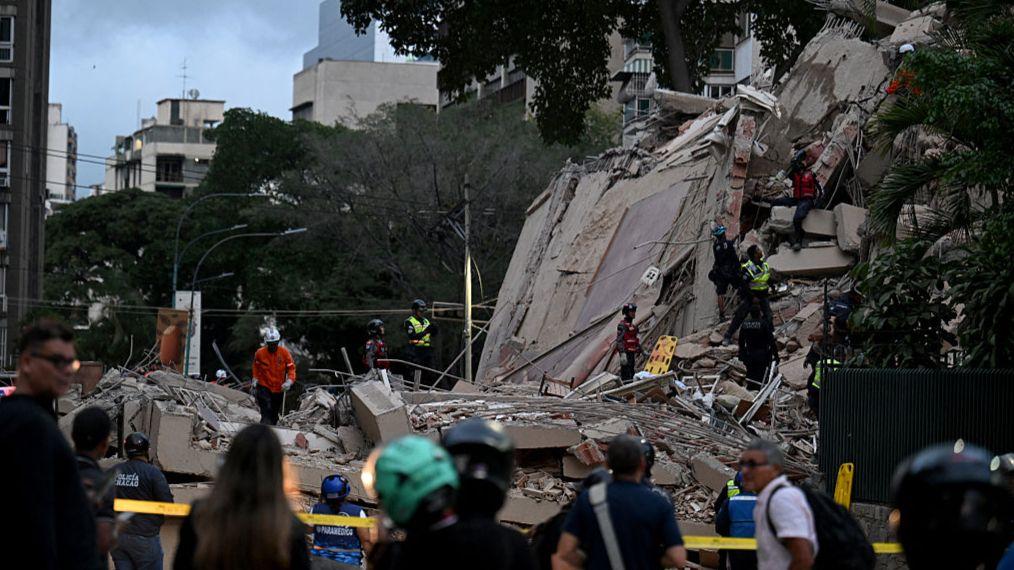 Powerful back-to-back earthquakes strike Venezuela, collapsing buildings in Caracas