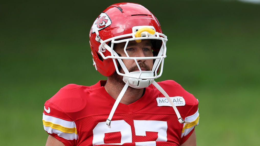 Travis Kelce shares first details from his wedding to Taylor Swift - Best night of my life