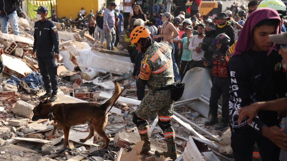 Death toll in Venezuela quakes tops 1,400 as rescuers race to pull out survivors