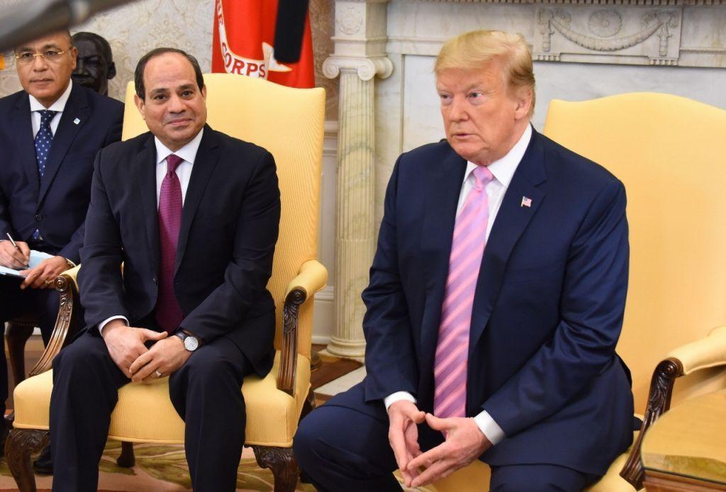 Abdelfatahá el Sisi y Donald Trump.