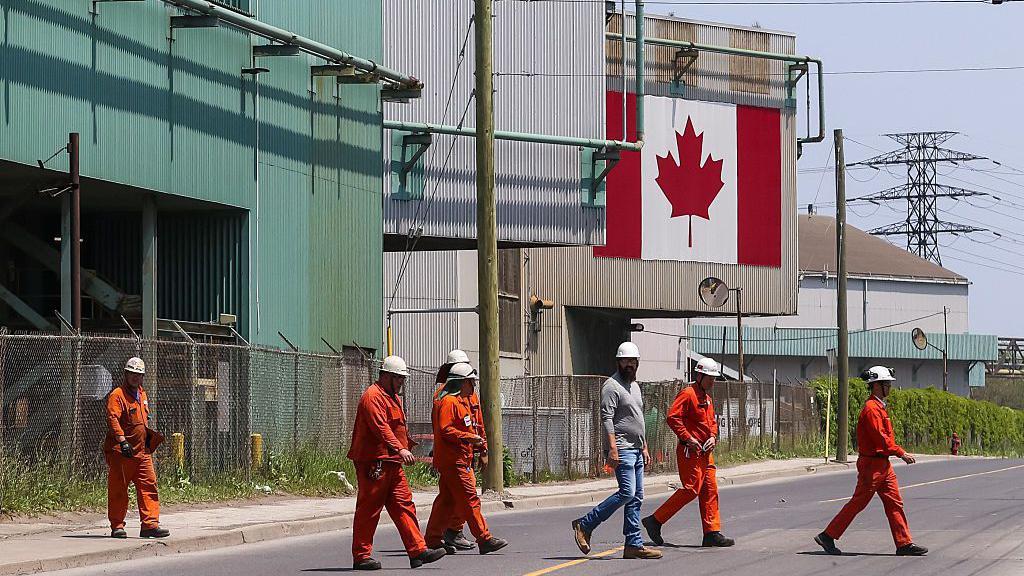 Just how much trouble is Canadas economy in?