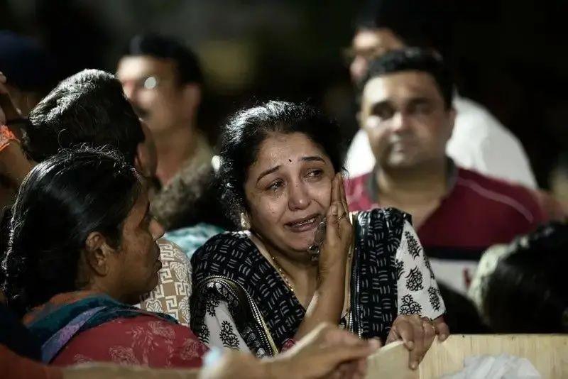 پہلگام میں ہلاک ہونے والے ایک سیاح کے اہلخانہ