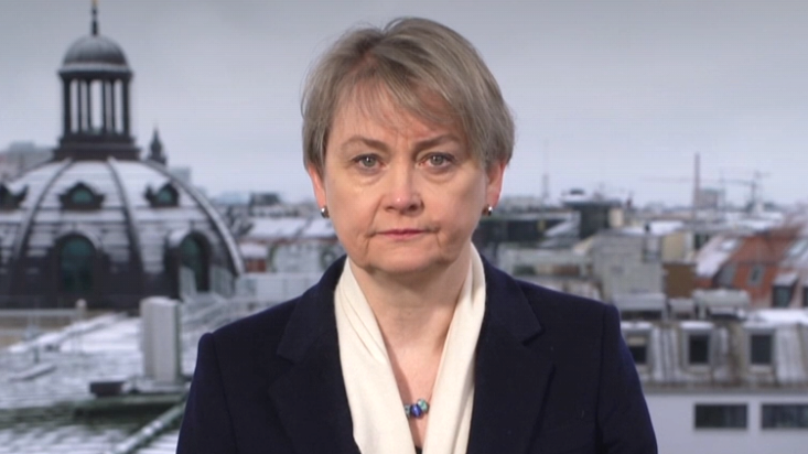 Foreign secretary quizzed by Laura Kuenssberg after UK says Russia killed Alexei Navalny