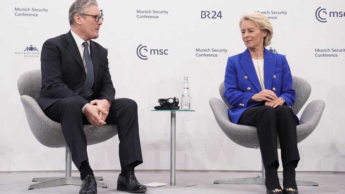 歐盟委員會主席烏蘇拉·馮德萊恩與施紀賢