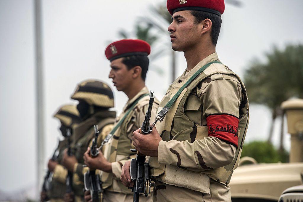 عناصر من الجيش المصري