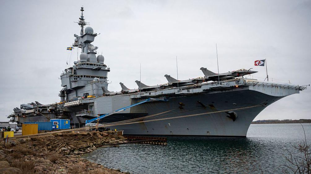 Drone jammed near French aircraft carrier was probably Russian, says Sweden