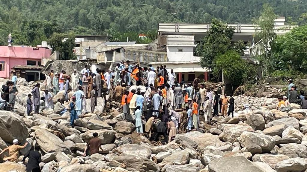 بونیر میں تباہی