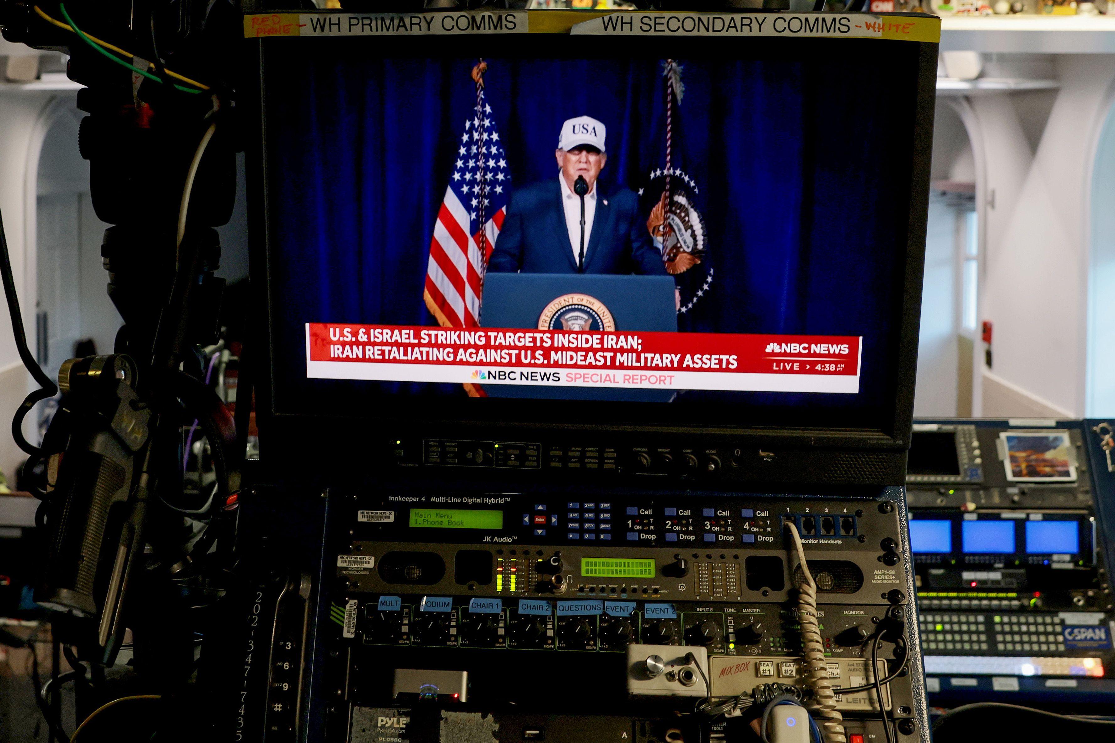 Trump anuncia opera&ccedil;&otilde;es no Ir&atilde; em fevereiro deste ano