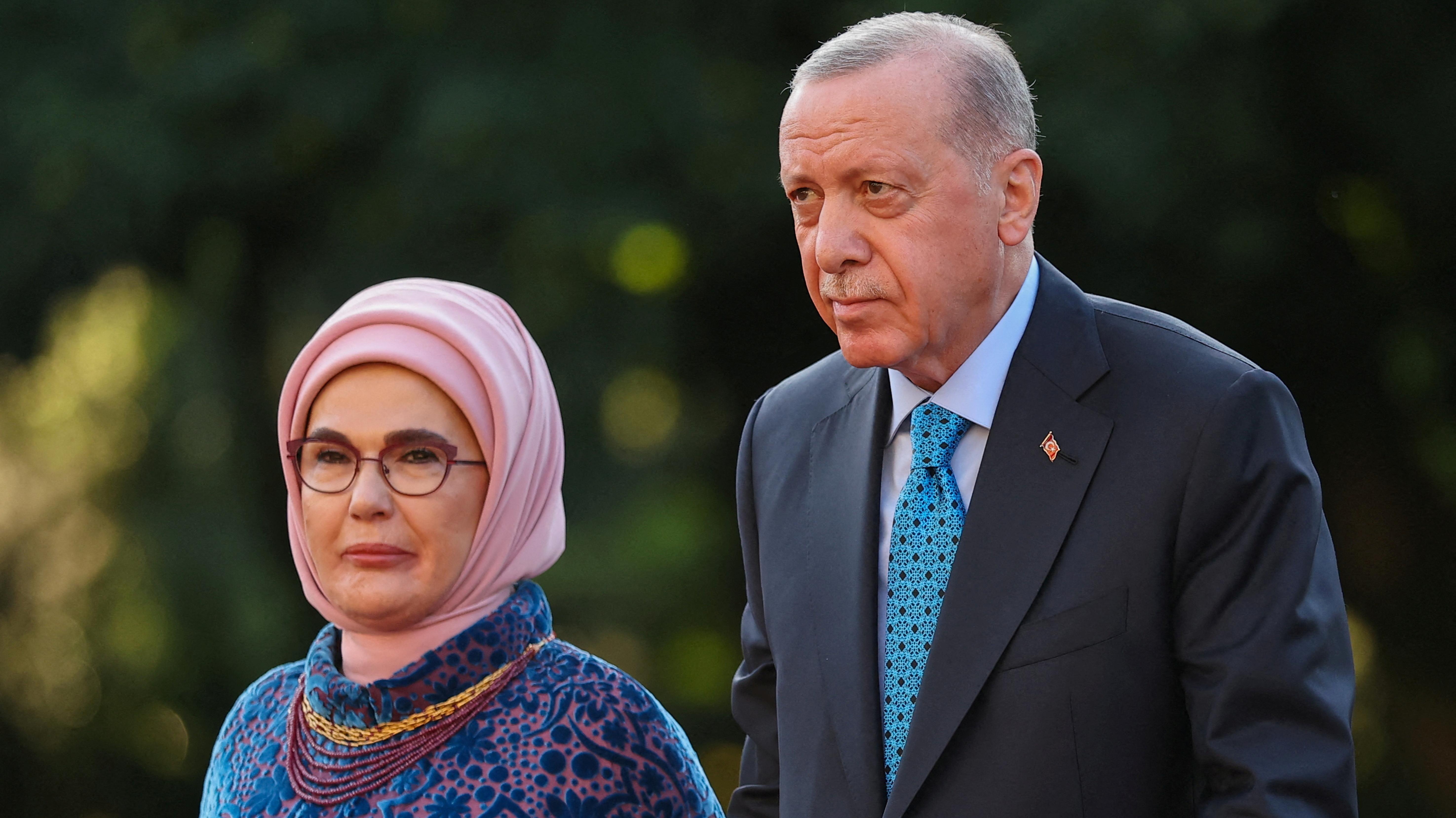 أردوغان وزوجته