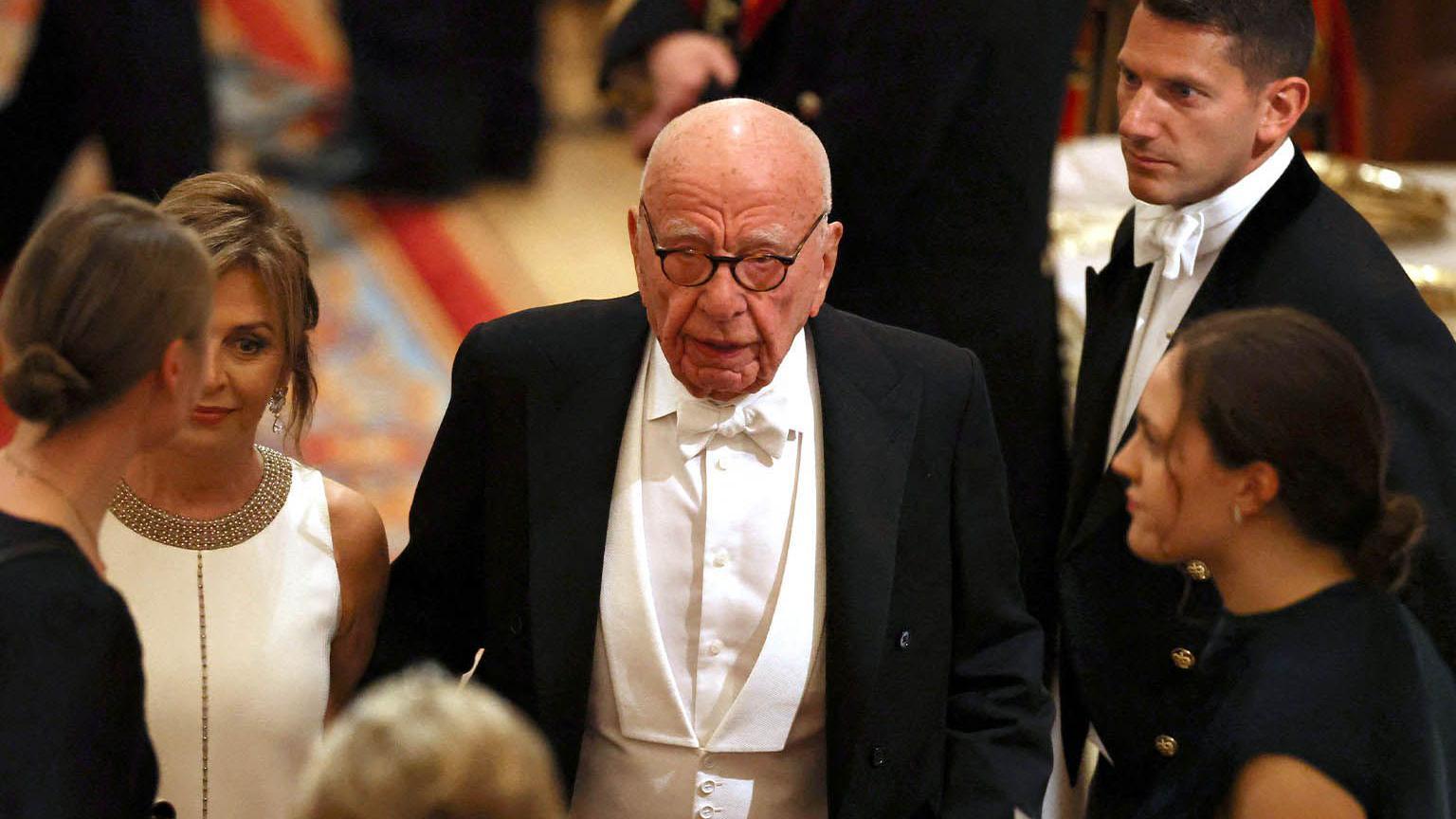 魯珀特·梅鐸與伴侶葉蓮娜·朱可娃出席溫莎城堡的國宴