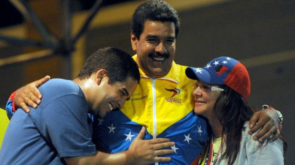 Nicolás Maduro Guerra, Nicolás Maduro y Cilia Flores.