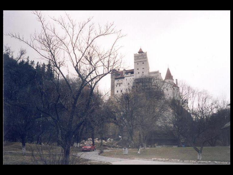 Pet razloga zašto i dalje volimo gotske romane 2 Dvorac