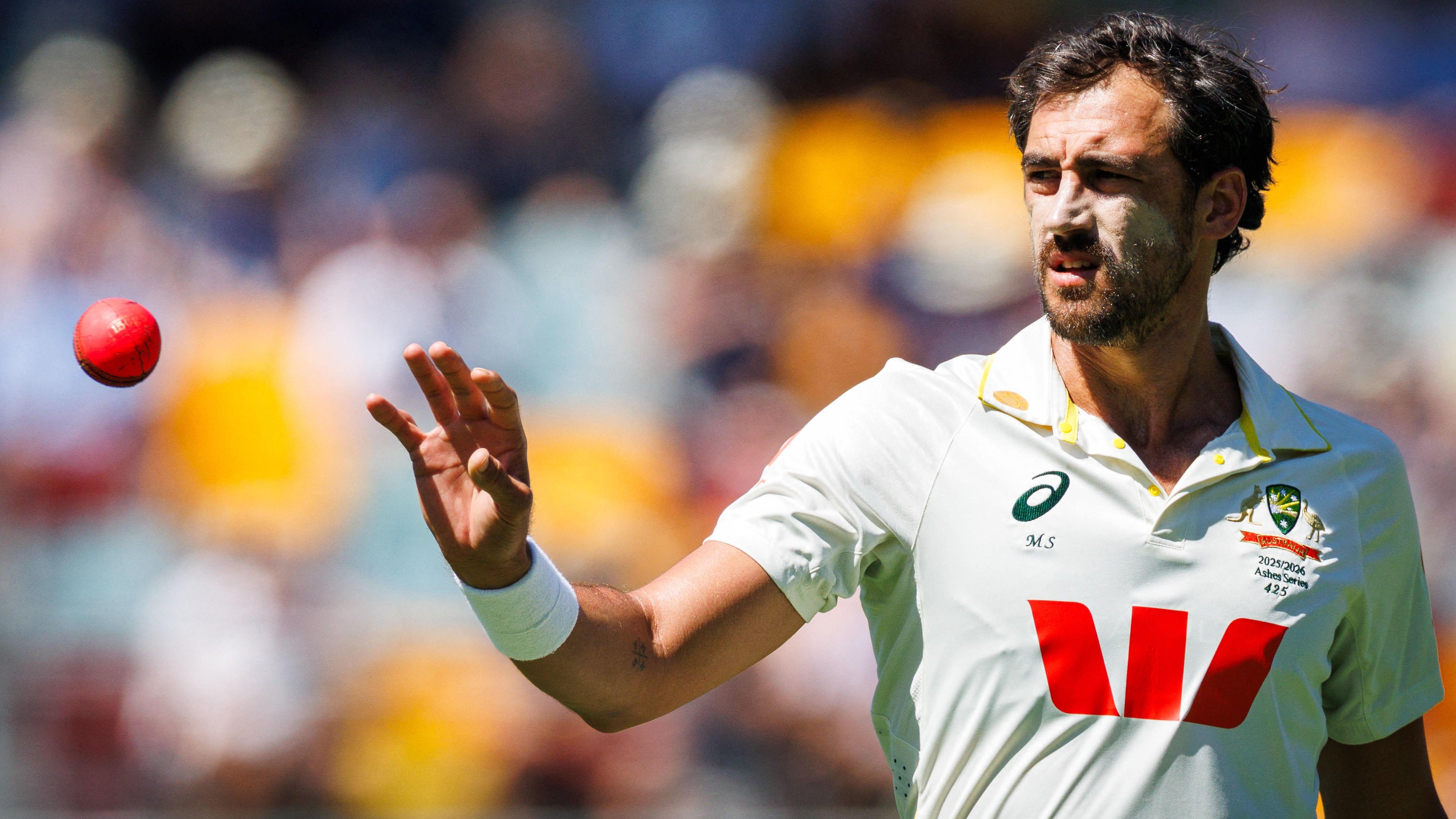 The Ashes: England reply to Australias huge lead under Gabba lights